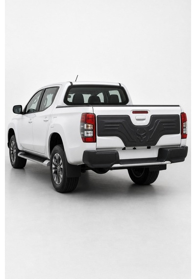 Mitsubishi L200 2019 Ve Sonrası Uyumlu Arka Bagaj Kapağı Kaplaması 1 Parça Abs Mat Siyah
