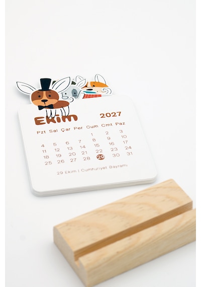 Ahşap Standlı Özel Kesim Papyonlu Corgi Tasarımlı 2027 Masaüstü Takvimi 8,5x12 Cm - Eğlenceli Yeni Yıl Hediyesi Çok Renkli