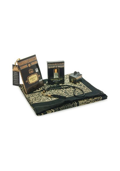 İsme Özel Kabe Desenli Çantalı İsimli Yasin Kitabı, Tesbih, Esans Ve Seccade Seti Siyah Siyah