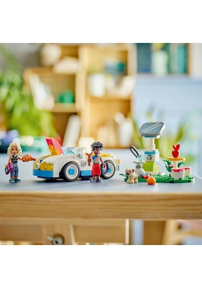 LEGO® Friends Elektrikli Araba ve Şarj İstasyonu 42609 6+ Yaratıcı Oyuncak Yapım Seti - 170 Parça