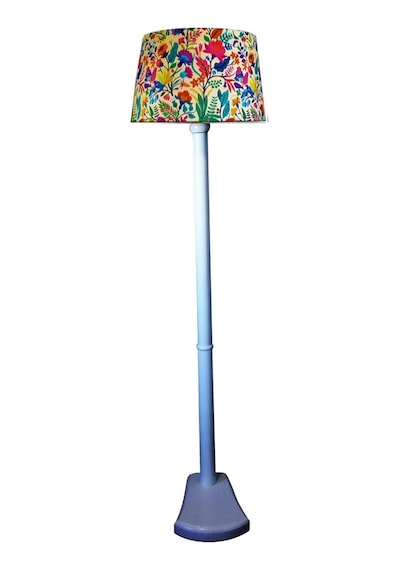 Lambada Masif Ahşap Tek Ayaklı Lambader (Bahar Desen) Lambada Masif Ahşap Tek Ayaklı Lambader (Bahar Desen)