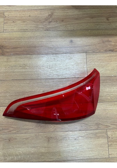 Audi Q5 Sağ-sol Stop Camı 2010-2013