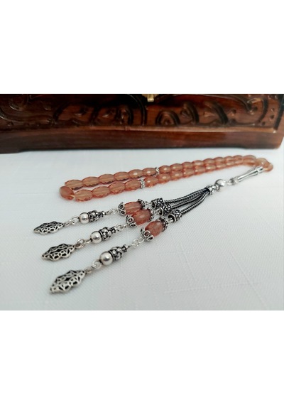 Özel El İşi Kapsül Kesim Full Gümüş İmame Gümüş Püskül Işıklı Kutusuyla Efsane Zültanit Tesbih... Ölçü: 6,5 X 9,5 Açık Pembe Özel El İşi Kapsül Kesim Full Gümüş İmame Gümüş Püskül Işıklı Kutusuyla Efsane Zültanit Tesbih... Ölçü: 6,5 X 9,5 Açık Pembe