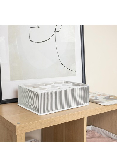 12 Bölmeli Çok Amaçlı Organizer Havlu-çorap- İç Çamaşırı- Kravat Vb. - Çekmece Organizeri 31x25x25 Diğer