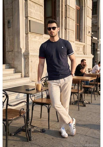 Buratti Bisiklet Yaka Kolları Renkli Şerit Detaylı T Shirt Erkek T Shirt 5904060 Lacivert
