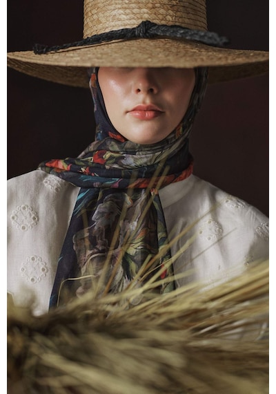 Defacto Fresh Scarfs X Defacto Midnight Botanic Viskon Şal I1748ax26smbk27 Siyah-bk27