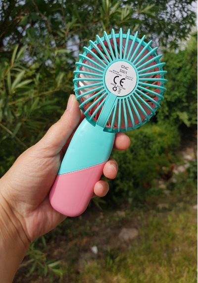 Usb Şarjlı Mini El Fanı Taşınabilir Vantilatör 3 Kademeli Sessiz Fan Telefon Tutuculu Pembe