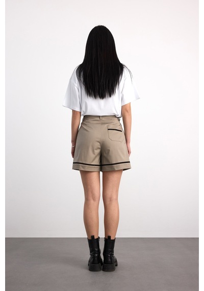40406-05178 Kadın Gabardin Şort 40406-05178 Yeşil