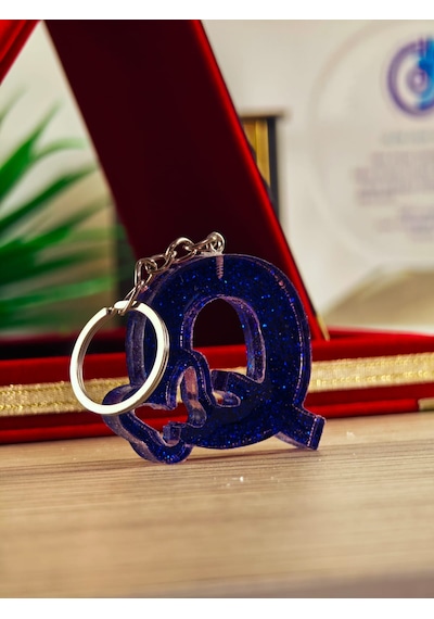 Harfli Anahtarlık Kişiye Özel Yapım Kelebek Desenli Anahtarlık El Yapımı Epoksi Hediyelik Ürün Harf Anahtarlık Beyaz - Pembe