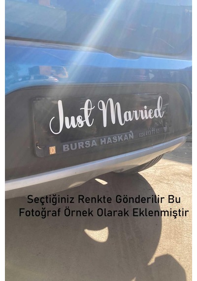 Gelin Arabası Plakalık Just Married Yazılı Beyaz Üzeri Gold Yazı Kendinden Yapışkanlı
