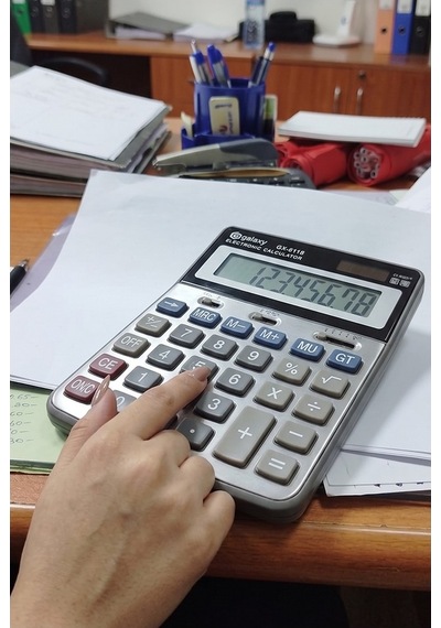Hesap Makinesi Siyah 14x19 Cm 1 Adet Galaxy Gx-6118 12 Haneli Orta Boy Okul Ofis Büro Masaüstü Hesap Makinası