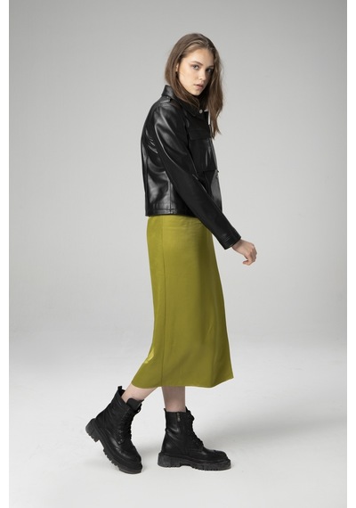 Dericlub Vgn1 Crop Fit Gerçek Deri Kadın Mont