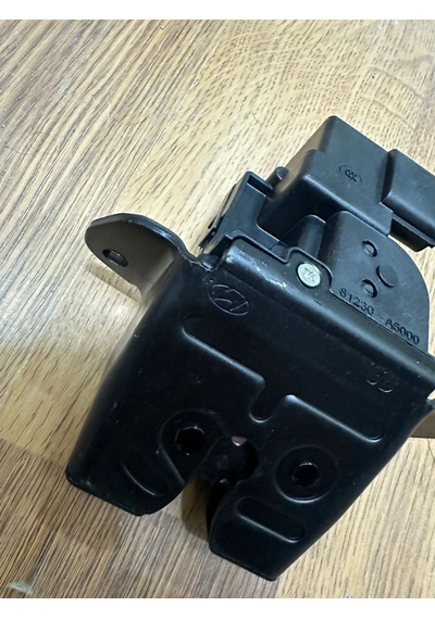 Bagaj Kilit Hyundai İ30 2012-2016 Ceed 2012-2016 81230-a5000