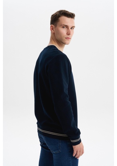 AR-MA Arma Erkek Regular Fit Örme Selanik Sweatshirt %65 Pamuk %35 Polyester, Karbon Fırçalı, Basic Bisiklet Yaka K30124698702 Lacivert AR-MA Arma Erkek Regular Fit Örme Selanik Sweatshirt %65 Pamuk %35 Polyester, Karbon Fırçalı, Basic Bisiklet Yaka K30124698702 Lacivert