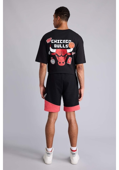 Defacto Nba Chıcago Bulls Standart Fıt Düz Paça Şort B9894ax26spbk81 Siyah-bk81 Defacto Nba Chıcago Bulls Standart Fıt Düz Paça Şort B9894ax26spbk81 Siyah-bk81