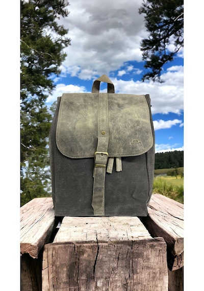 Old Cotton Cargo Deri Kanvas Tek Bölmeli Büzgülü Kapaklı Vintage Disayn Sırt Gezi Çantası Gds Erica Bag 7120 Siyah
