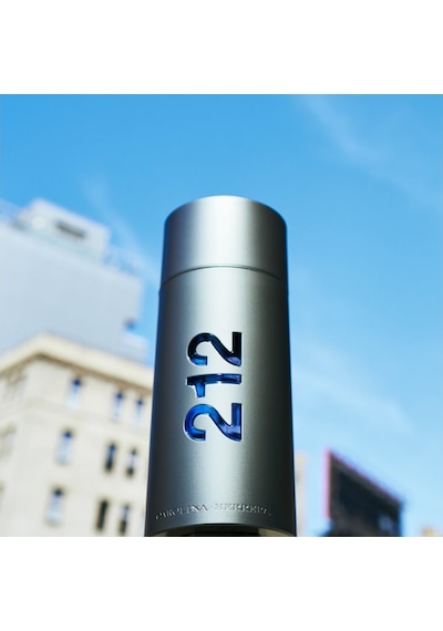 Carolina Herrera 212 Men NYC Erkek Parfüm EDT 50 ML