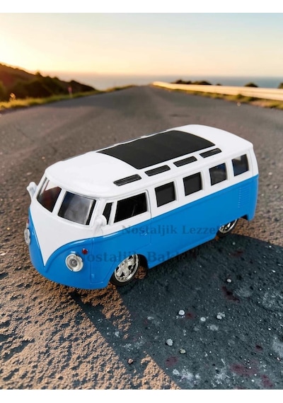 Nostaljik Mavi Volkswagen Type 2 Type 2 Split Screen Sesli Ve Işıklı 1/36 Ölçek Metal Çek Bırak Kapılar Açılır Model Araba Çok Renkli Nostaljik Mavi Volkswagen Type 2 Type 2 Split Screen Sesli Ve Işıklı 1/36 Ölçek Metal Çek Bırak Kapılar Açılır Model Araba Çok Renkli