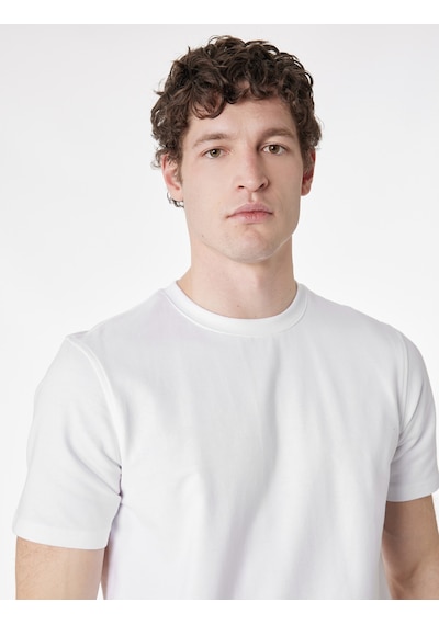 Koton Regular Fit Kısa Kollu Bisiklet Yaka Pamuklu Basic Tişört Beyaz 6sam10287mk Beyaz