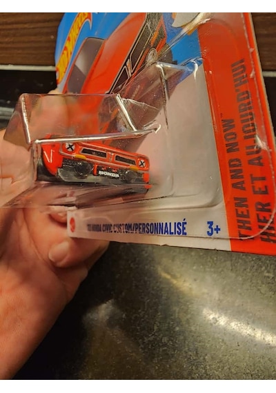 Hot Wheels 1/64 '73 Honda Civic Custom