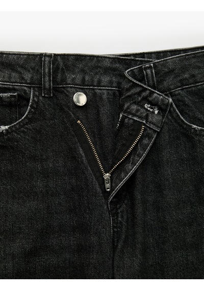 Koton Pamuklu Düğmeli Normal Bel Düz Paça Denim Pantolon - Straight Fit Jean Siyah 7wal40227md Koton Pamuklu Düğmeli Normal Bel Düz Paça Denim Pantolon - Straight Fit Jean Siyah 7wal40227md