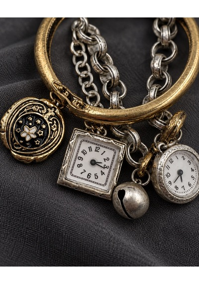 Zamanın Hazinesi Zra Muadili Vintage Saat Figürlü Çift Renk Zincir Detaylı Kadın Kelepçe Bileklik - 16,5 - 18 Cm 60 Renkli Zamanın Hazinesi Zra Muadili Vintage Saat Figürlü Çift Renk Zincir Detaylı Kadın Kelepçe Bileklik - 16,5 - 18 Cm 60 Renkli
