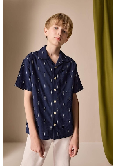 DeFacto Erkek Çocuk Oversize Geniş Kalıp Polo Yaka Brode Kısa Kollu Gömlek D8339A825SMNV248