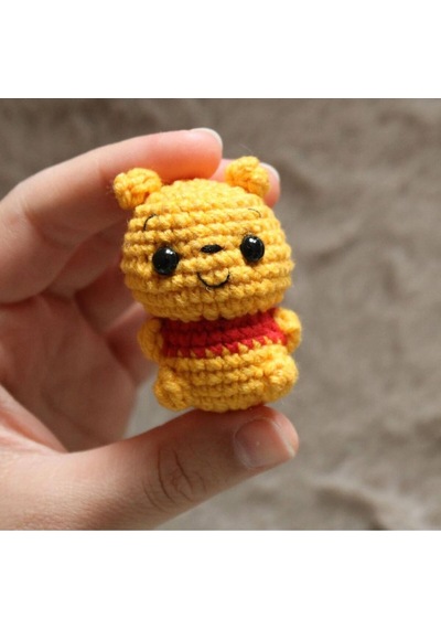 Amigurumi Oyuncak Winnie Anahtarlık 1 Adet Winnie The Pooh-6 Cm Sarıkırmızı