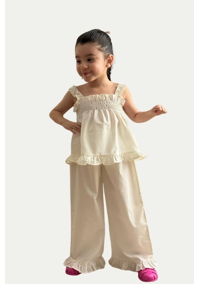 Boyboy Kidswear Kız Çocuk Fırfır Detaylı Askılı Bluz Ve Pantolon Takım Ekru