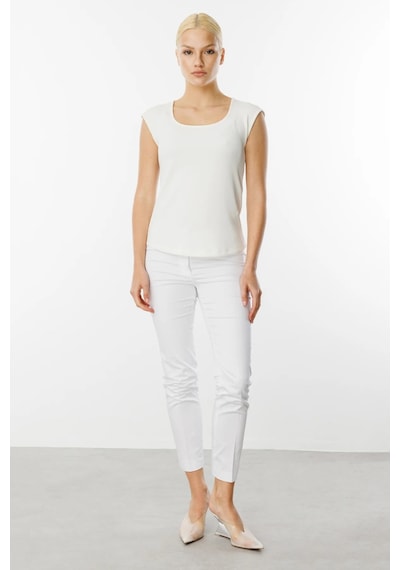 On Fashion U Yaka Kısa Kol Kadın T-shirt 25y.on.blz.51342.01 Ekru