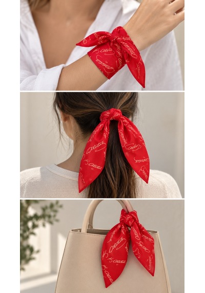 Herşeynota Atatürk İmza Desenli Kırmızı %100 Pamuk Fular Bandana 52x52 Cm Okul, Etkinlik, Tören, Gösteri Çok Renkli
