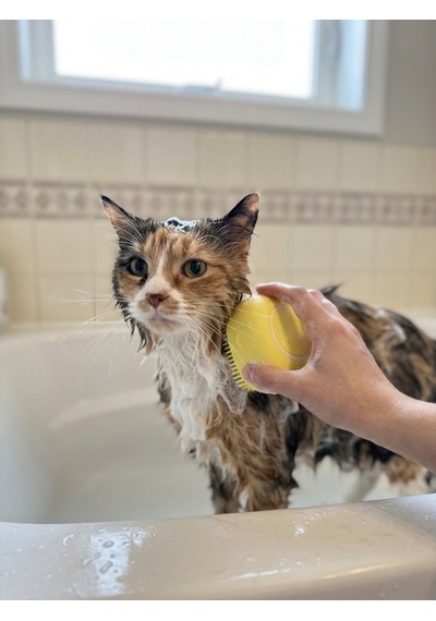 Şampuan Hazneli Kedi Köpek Yıkama Fırçası - Canlı Sarı Yumuşak Silikon Masaj Aparatı