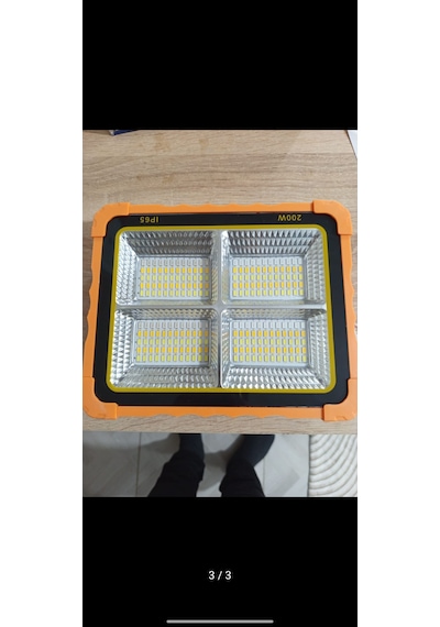 200 Watt Portatif Solar Led Projektör