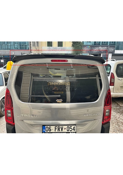 Yeni Berlingo - Yarasa Spoiler - Parlak Siyah - Plastik