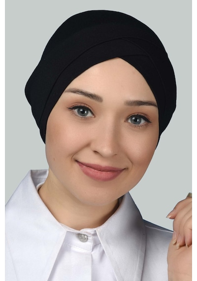 Altobeh Dört Bantlı Çapraz Dış Tesettür Bonesi Hazır Türban Penye -SİYAH Siyah Altobeh Dört Bantlı Çapraz Dış Tesettür Bonesi Hazır Türban Penye -SİYAH Siyah