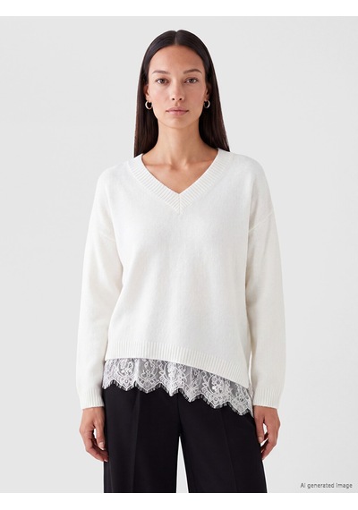 LC Waikiki Lc Waıkıkı Beyaz V Yaka Dantel Detaylı Kadın Oversize Triko Kazak