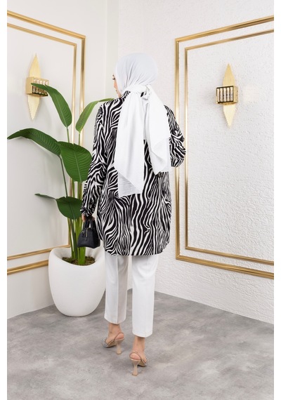 Hira Life Fashion Kadın Tesettür Giyim Ve Spor Giyime Uygun Düğme Detaylı Şık Desenli Dokuma Viskon Gömlek-tunik Siyah 4 Siyah 4 Hira Life Fashion Kadın Tesettür Giyim Ve Spor Giyime Uygun Düğme Detaylı Şık Desenli Dokuma Viskon Gömlek-tunik Siyah 4 Siyah 4