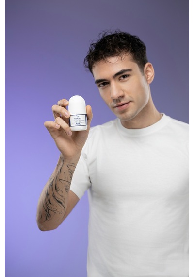 Volkan Ates Natural & Beauty Lavanta Yağlı Terleme Önleyici Roll-on 50 Ml
