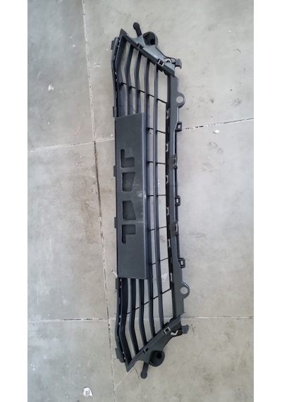Megane 4 16- Ön Tampon Orta Izgarası Bsg75920007 622544180r