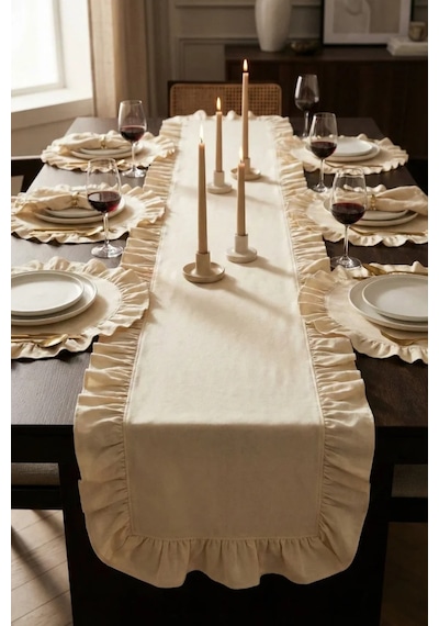 7 Parça Fırfırlı Sofra Sunum Seti 6 Adet Amerikan Servisi Supla + 1 Adet Fırfırlı Runner - 40x150 Cm Bej
