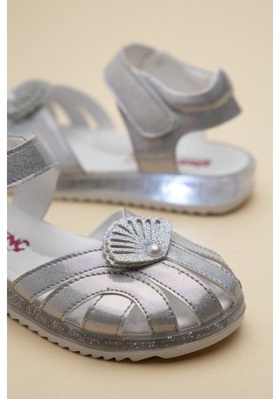 Dilimler Ayakkabı Şirinbebe Ortopedik Kız Çocuk Sandalet Gümüş Yelpaze Detaylı Önü Kapalı-4715 Dilimler Ayakkabı Şirinbebe Ortopedik Kız Çocuk Sandalet Gümüş Yelpaze Detaylı Önü Kapalı-4715