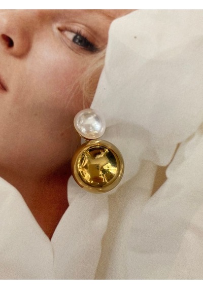 Pinery Jewels Vintage İncili Top Sallantılı Paslanmaz Çelik Kadın Küpe Çifti Altın