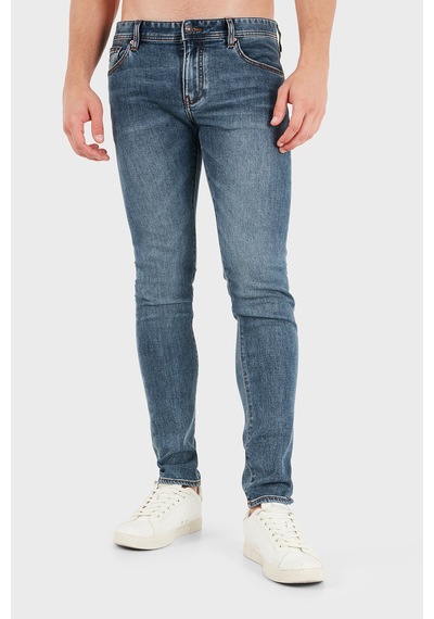Armani Exchange Slim Fit Normal Bel Dar Paça Jeans Erkek Kot Pantolon Xm001512 Af28744 Mb002 Lacivert Armani Exchange Slim Fit Normal Bel Dar Paça Jeans Erkek Kot Pantolon Xm001512 Af28744 Mb002 Lacivert