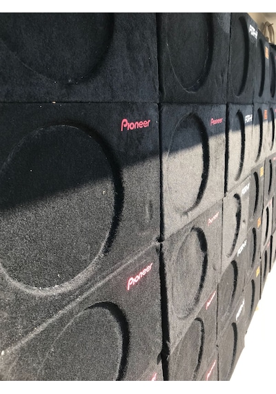 Her Türlü Uyumlu 30 Cm Boş Kabin Bulunur Özel Olarakta Yapılır
