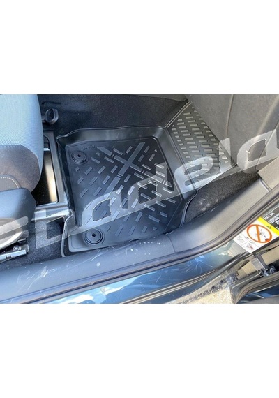 2022 Seat Leon Yeni Kasa Araca Özel Havuzlu Paspas Birebir Uyumlu