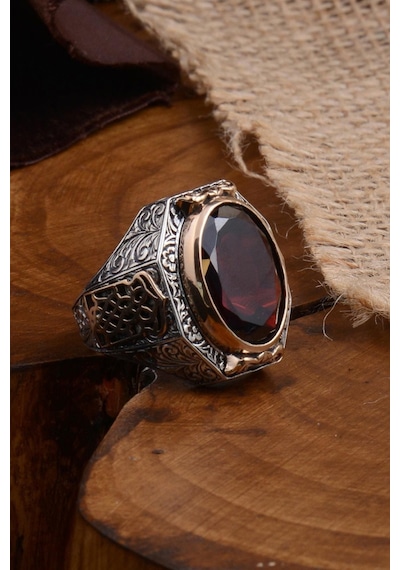 Yakut Garnet Taşlı Yanı Gravür Işlemeli Erkek Gümüş Yüzük