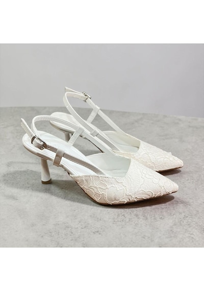 Lebibe Shoes Lısa Kadın Beyaz Sivri Burun 7 Cm Topuklu Çiçek Dantel Desenli Rugan Slingback Ayakkabı