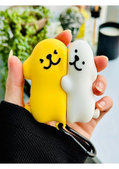 Airpods Pro - Pro2 İle Uyumlu Tasarımlı Kalın Silikon Koruyucu Kılıf - Sarılankapak