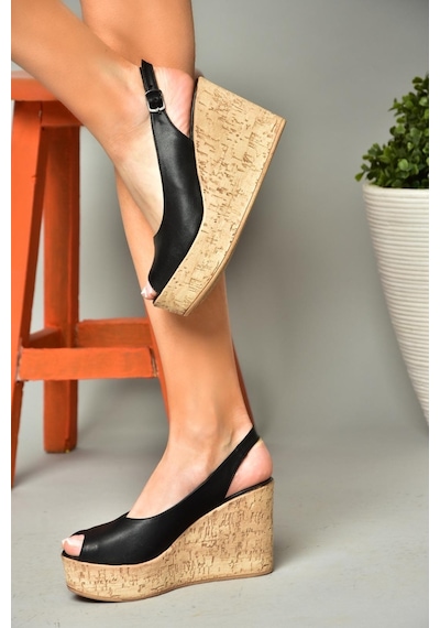 Fox Shoes S996063509 Siyah Dolgu Topuklu Kadın Ayakkabı Siyah