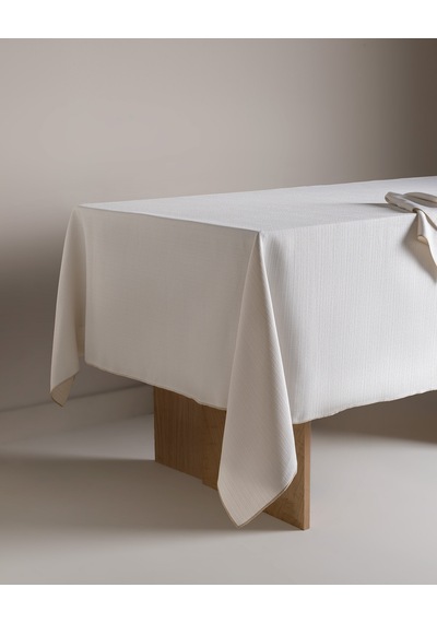 Madame Coco Nostang Masa Örtüsü - Ekru - 145x145 Cm 8684427121771 Ekru